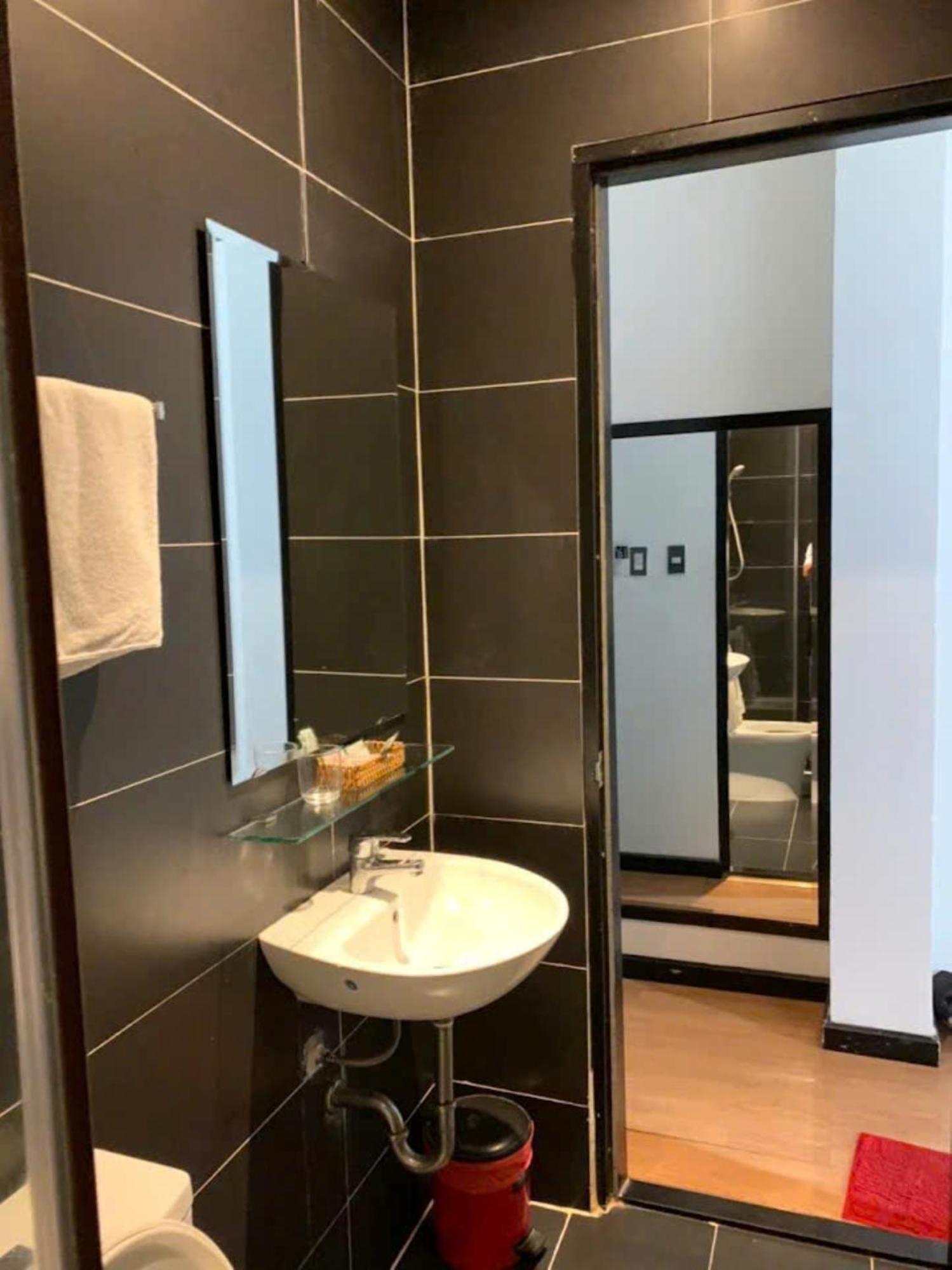 הו צ'י מין סיטי Gia Huyen Hotel מראה חיצוני תמונה