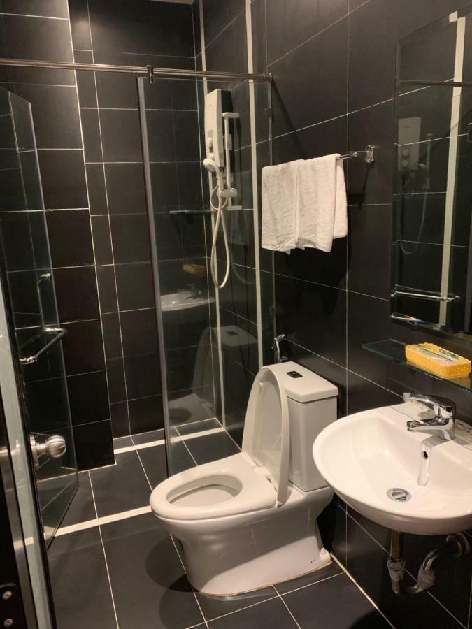 הו צ'י מין סיטי Gia Huyen Hotel מראה חיצוני תמונה